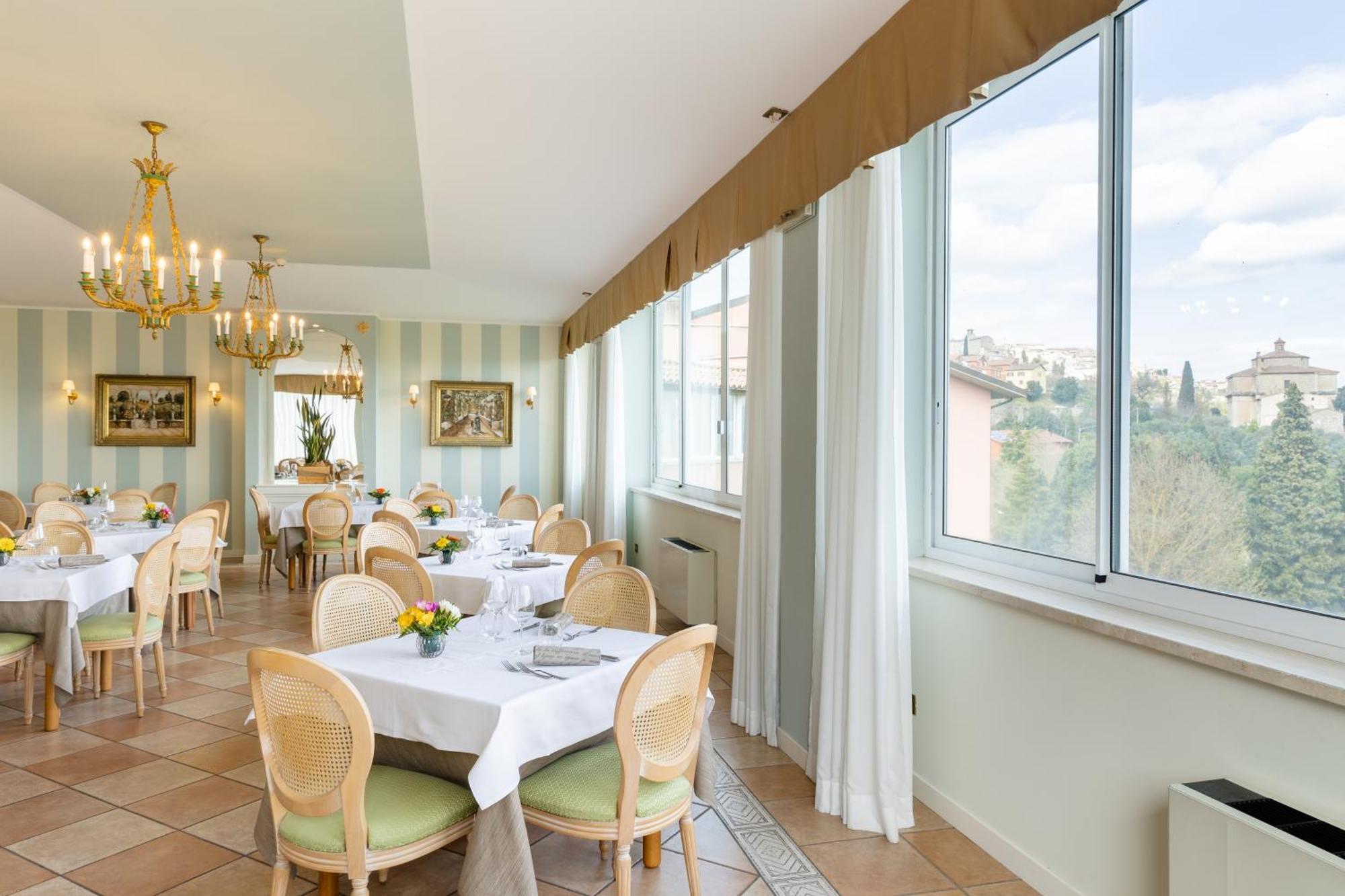 Hotel Tuder Τόντι Εξωτερικό φωτογραφία